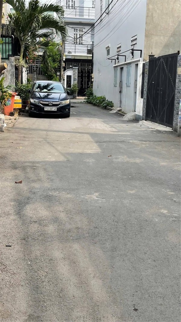 Nhà đẹp – Vị trí vàng – Pháp lý chuẩn sát cạnh Phạm Văn Đồng nhỉnh 5 tỷ.